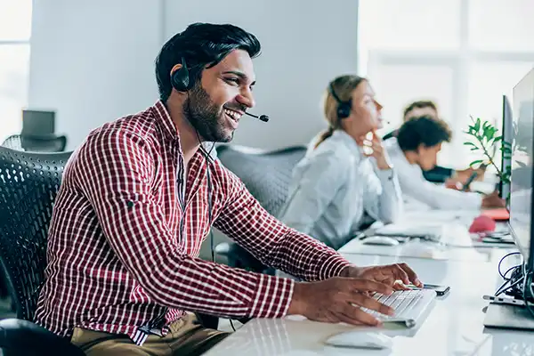 scale customer service and field support